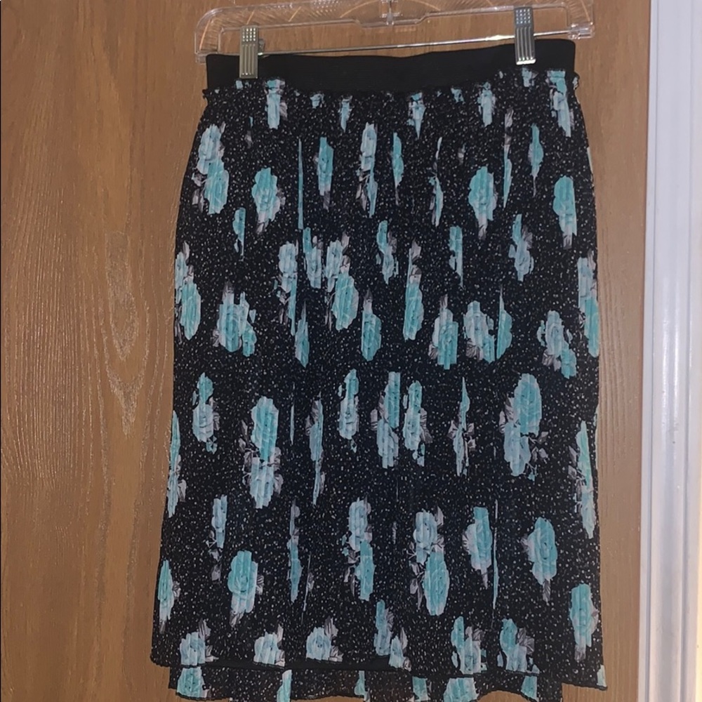 Pleated skirt